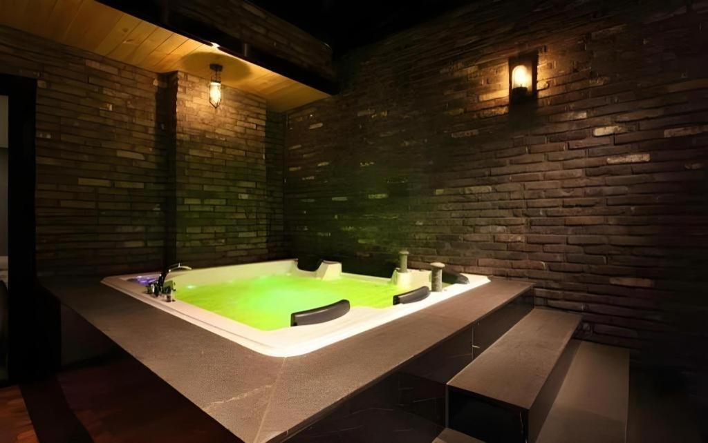 Hotel Ahava Сеул Экстерьер фото